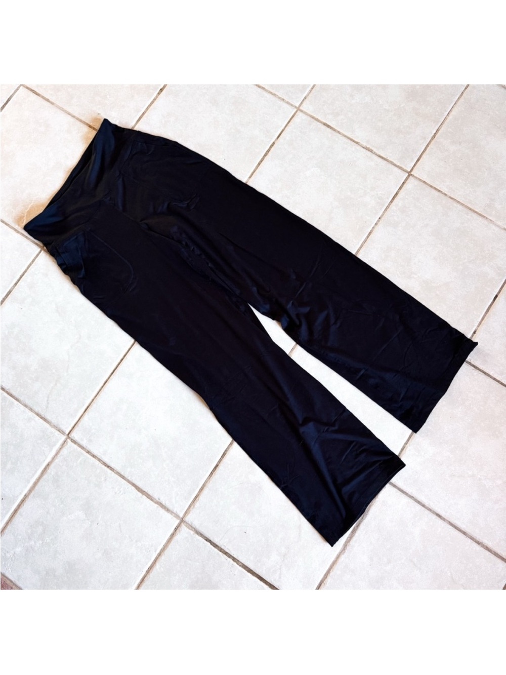 Rae Mode • Straight Leg Leggings
